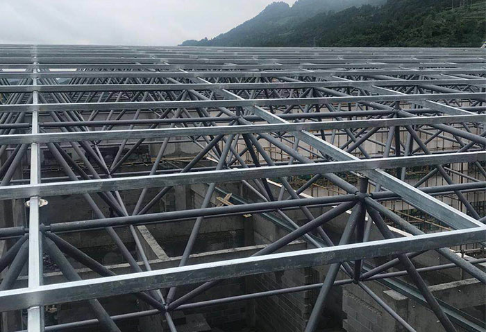 淄博仁怀冠英学校艺体楼网架