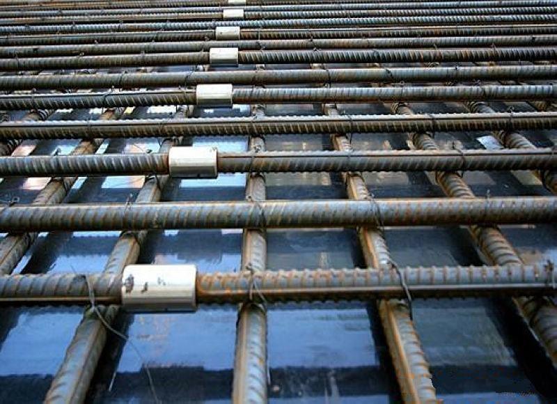 淄博为什么建楼房时，要在钢筋上加一排小圆环？原来作用这么大